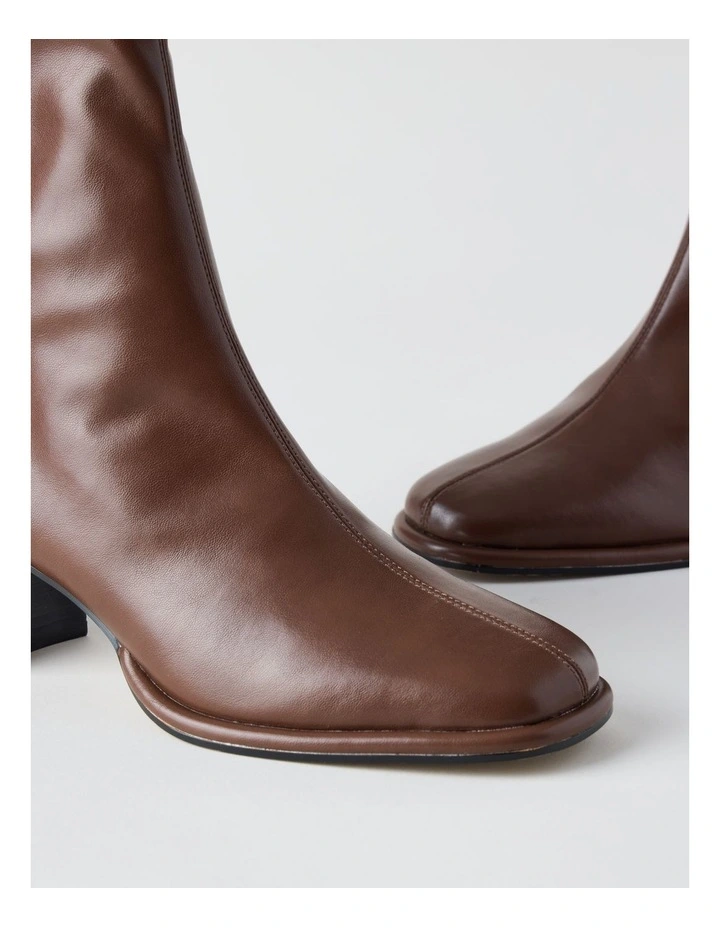 Parker Boot in Tan image 6