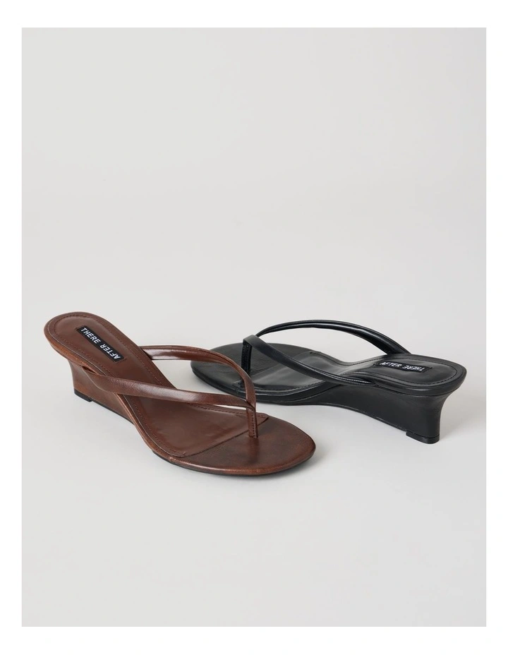 Rihanna Heeled Shoes in Chocolate image 7