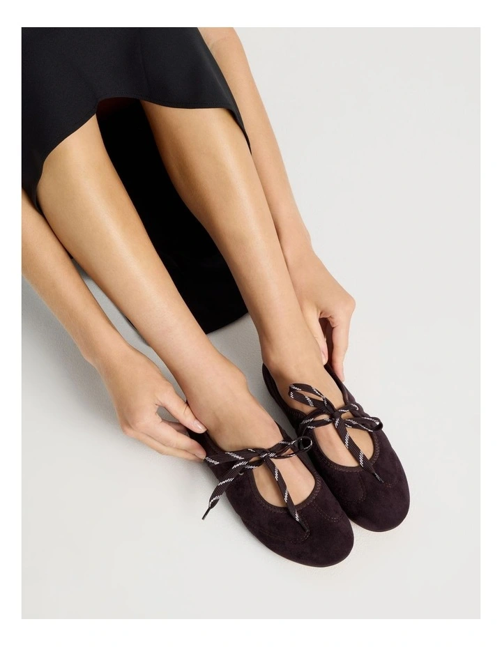 Sabrina Flat Shoes in Chocolate image 4