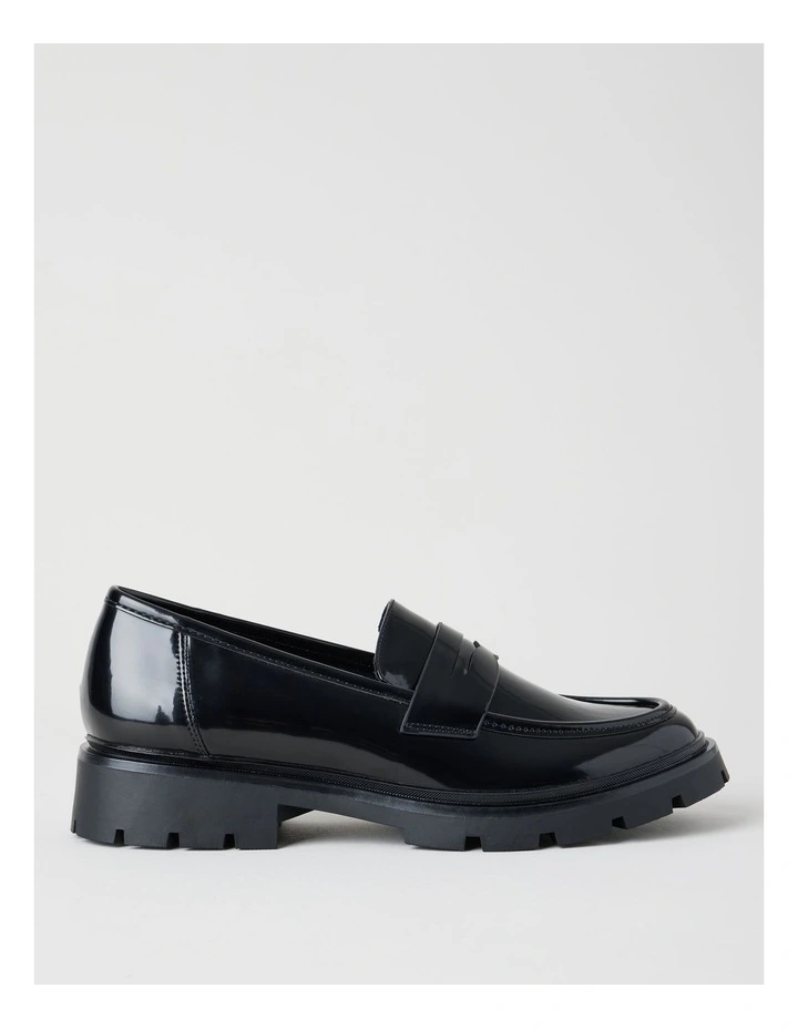 Travis Flat Shoes in Black image 1