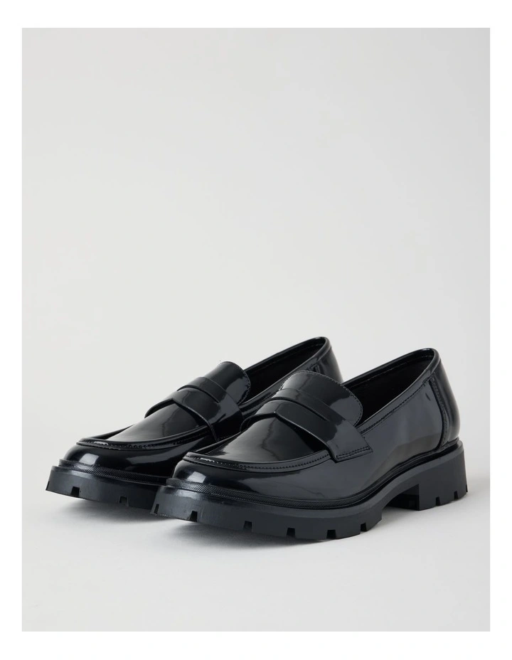 Travis Flat Shoes in Black image 4