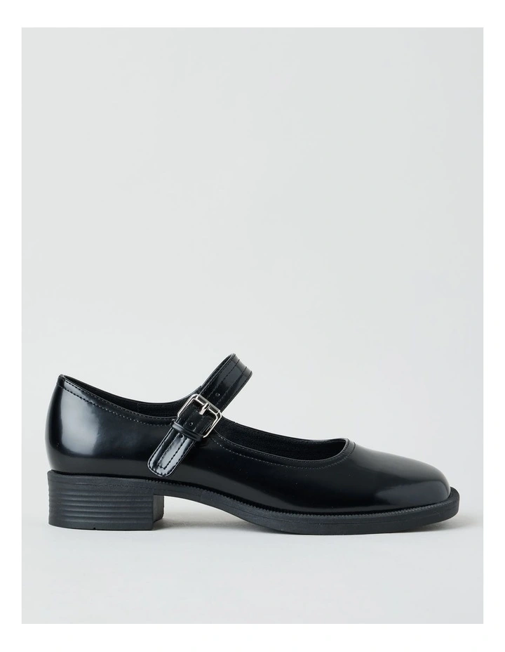Lipa Flat Shoes in Black image 1