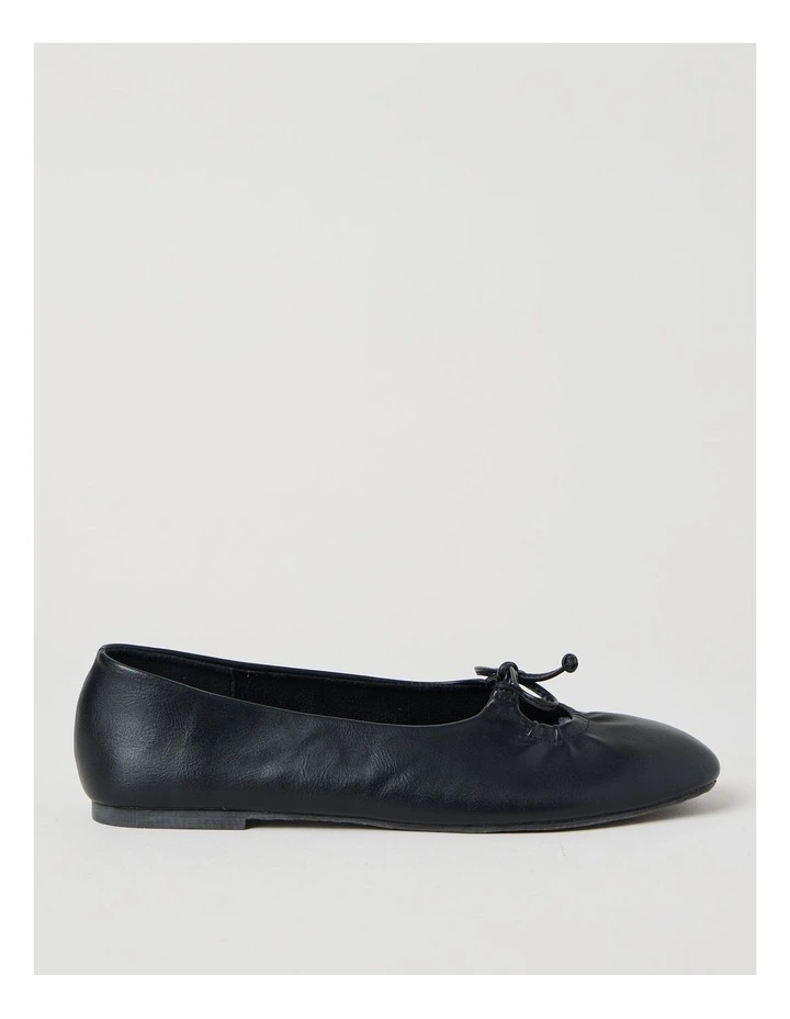 Eliza Flat Shoes in Black image 1