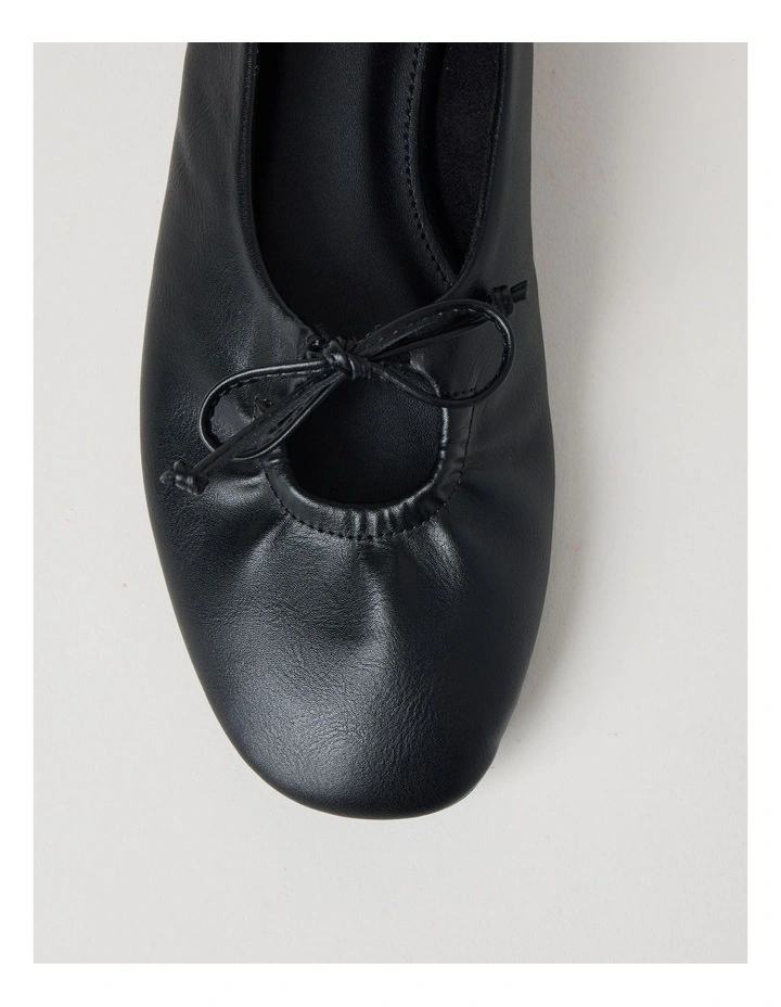Eliza Flat Shoes in Black image 3