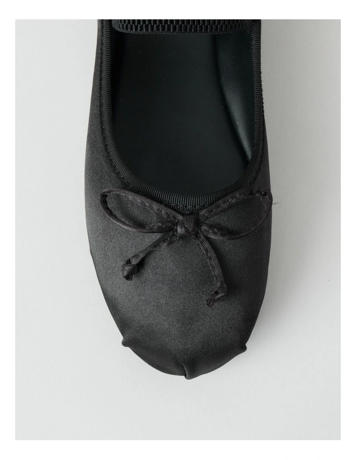 Swan Flat Shoes in Black image 5