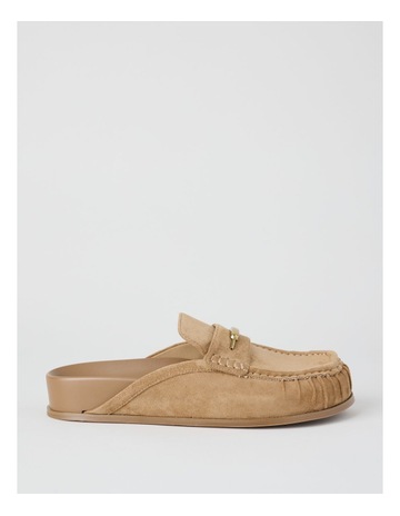 Camel colour