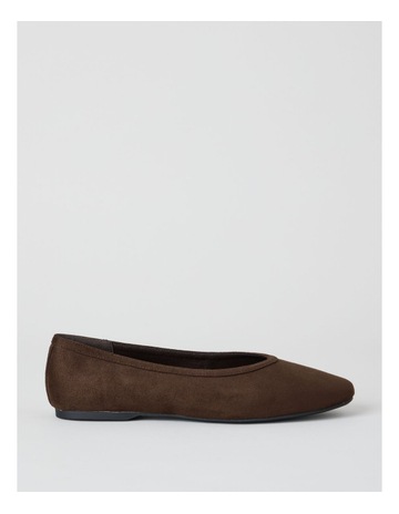 Chocolate colour
