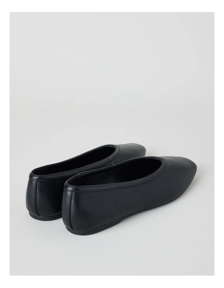 Megan Flat Shoes in Black image 5