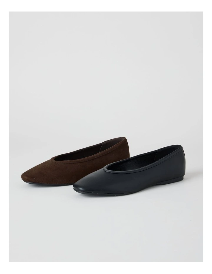 Megan Flat Shoes in Black image 7