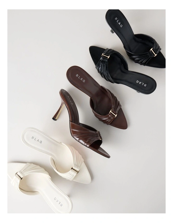 Nezahlia Sandal in Chocolate image 7