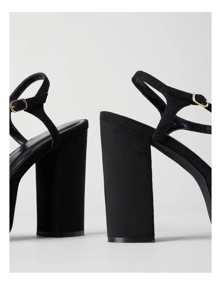 Elliana Sandal in Black Micro image 4
