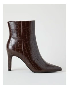 Sage Boot in Chocolate