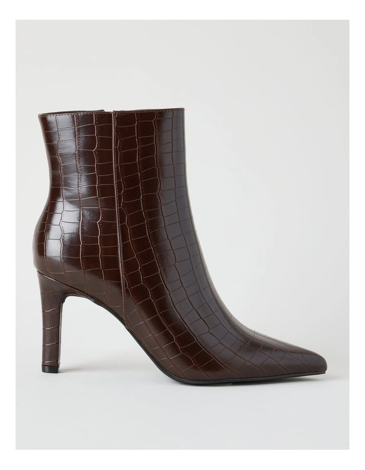 Sage Boot in Chocolate image 1