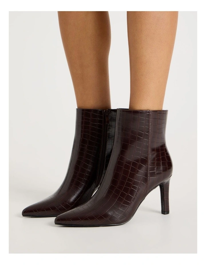 Sage Boot in Chocolate image 2