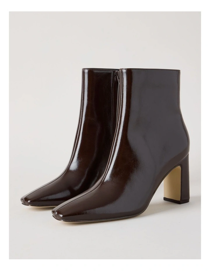 Kourtney Boot in Chocolate image 4