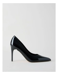 Xenia Heeled Shoes in Black