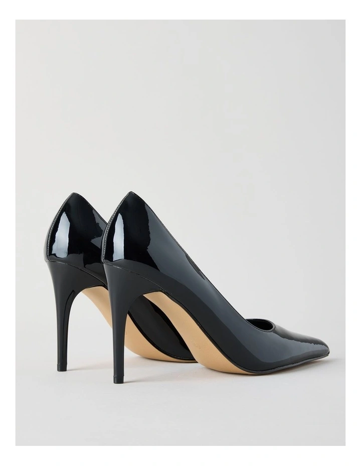 Xenia Heeled Shoes in Black image 7