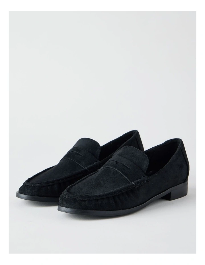 Grande Flat Shoes in Black image 3