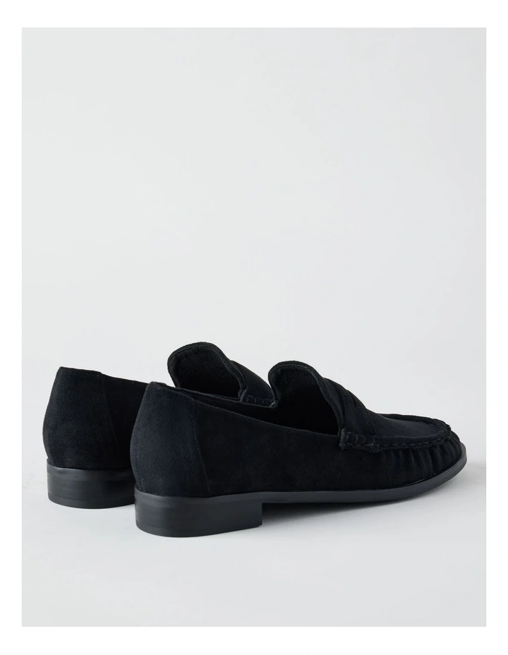 Grande Flat Shoes in Black image 4