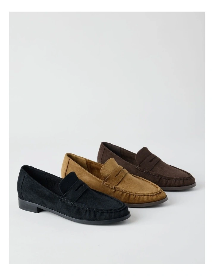 Grande Flat Shoes in Black image 7