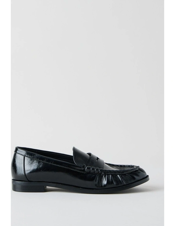 Alexandra Flat Shoes in Black image 1