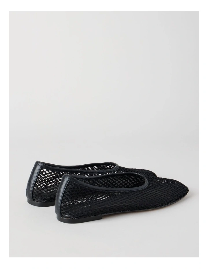 Willow Flat Shoes in Black image 5