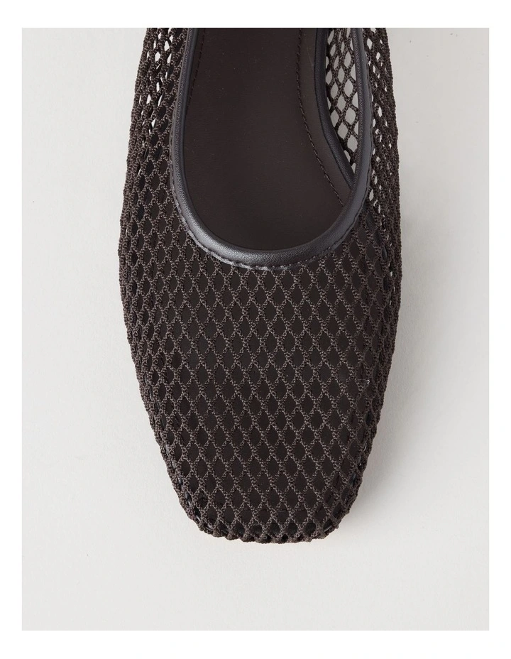 Willow Flat Shoes in Chocolate image 8
