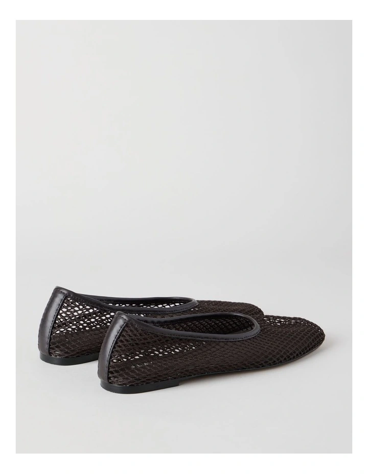 Willow Flat Shoes in Chocolate image 9