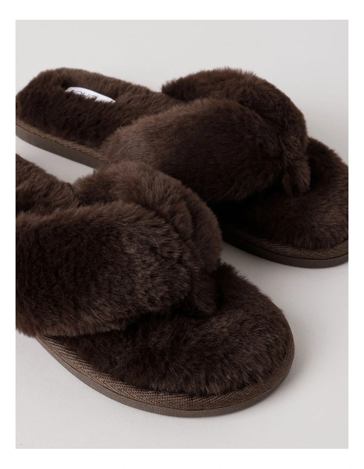 Breeze Slipper in Chocolate image 3