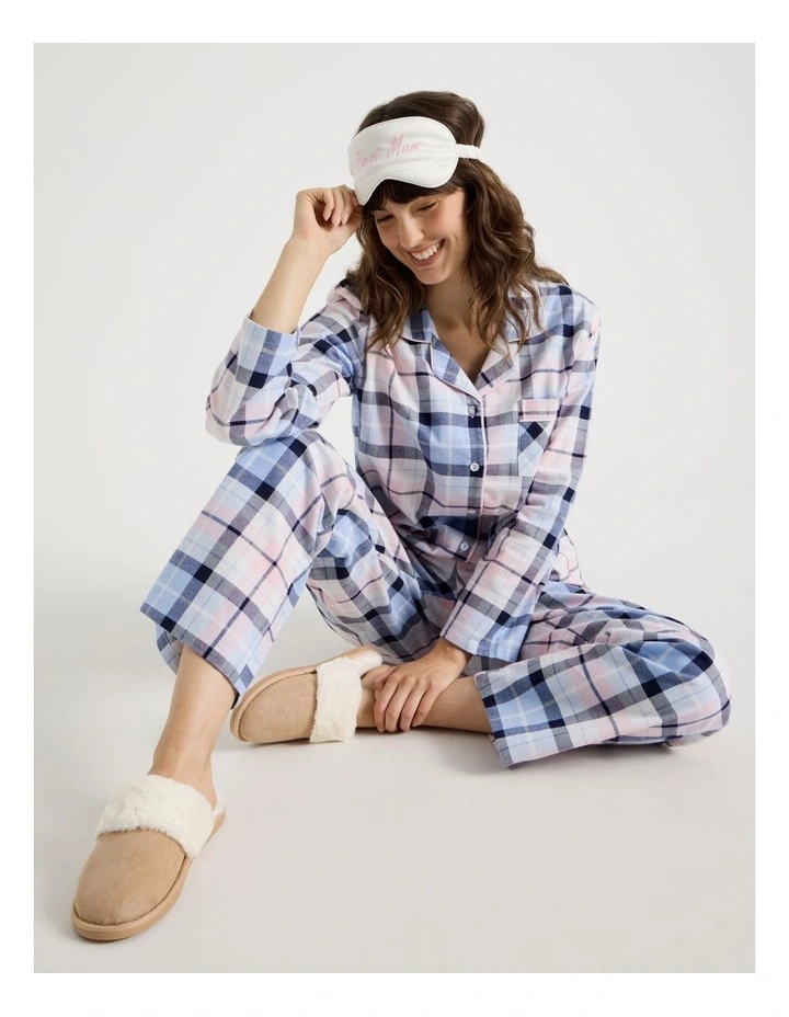 Best Mum Gift Box with Slipper & Eye Mask in Beige image 2