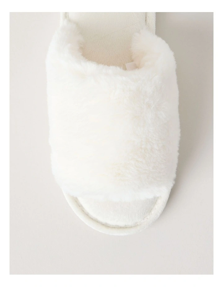 Miley Slipper in Cream image 5