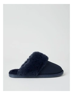 Nala Slipper in Navy