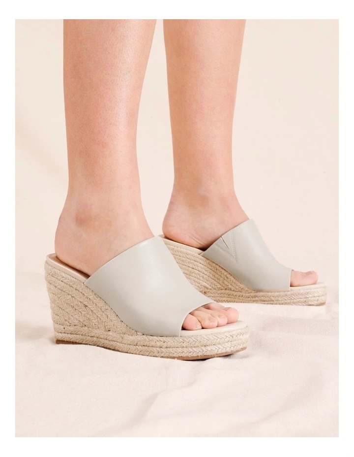 Piper Shynade Sandal in Vanilla MYER