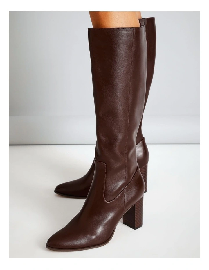 Roxy Boot in Chocolate Leather image 2
