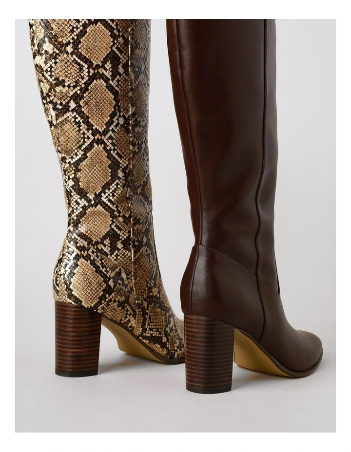 Roxy Boot in Chocolate Leather image 7