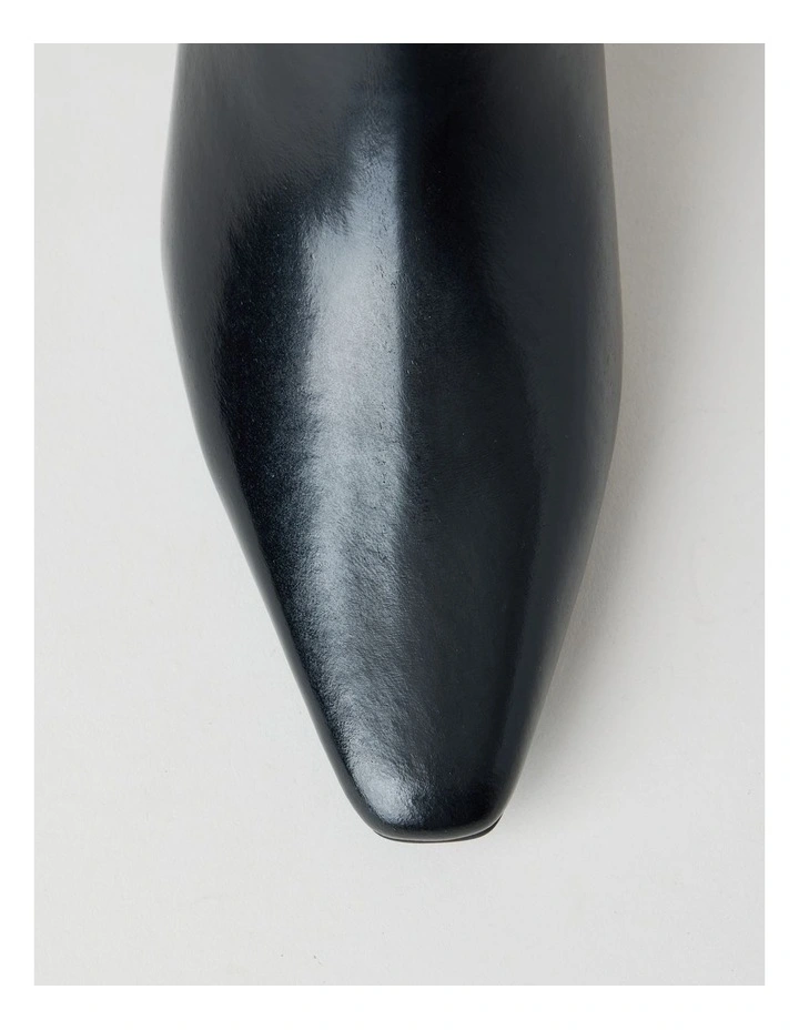 Diaz Boot in Black image 6
