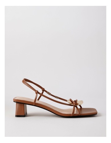 Rich Tan Leather colour