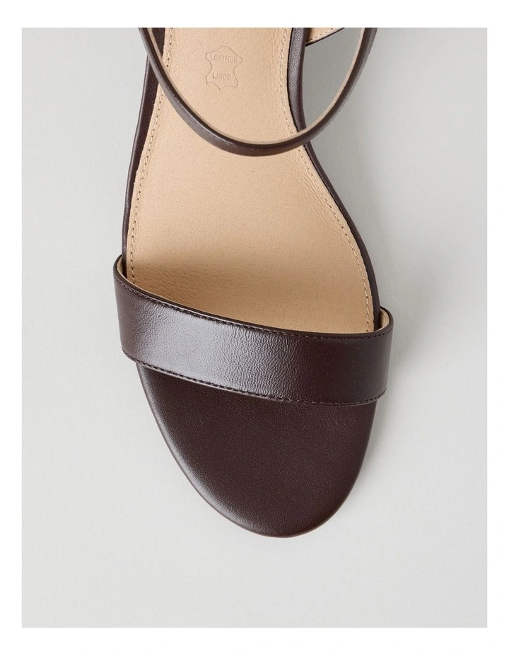 Rozz Sandal in Chocolate image 6