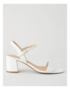 Rozz Sandal in White