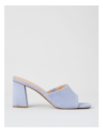 BLUE SUEDE colour