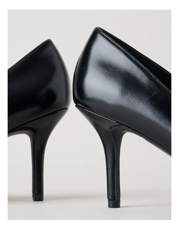 Victoria Heeled Shoes in Black image 5