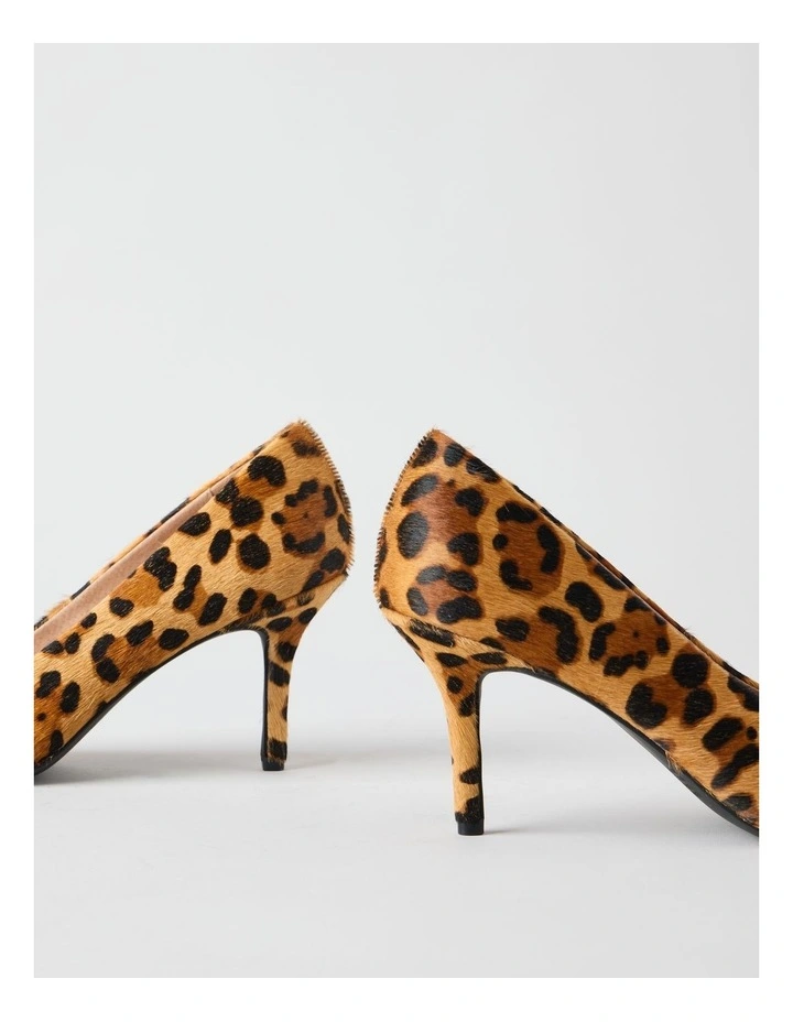 Victoria Heeled Shoes in Leopard image 4