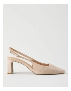 Selmar Heeled Shoes in Sand Suede