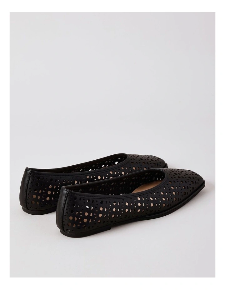 Marissa Flat Shoes in Black Leather image 4