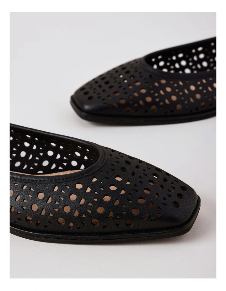 Marissa Flat Shoes in Black Leather image 5
