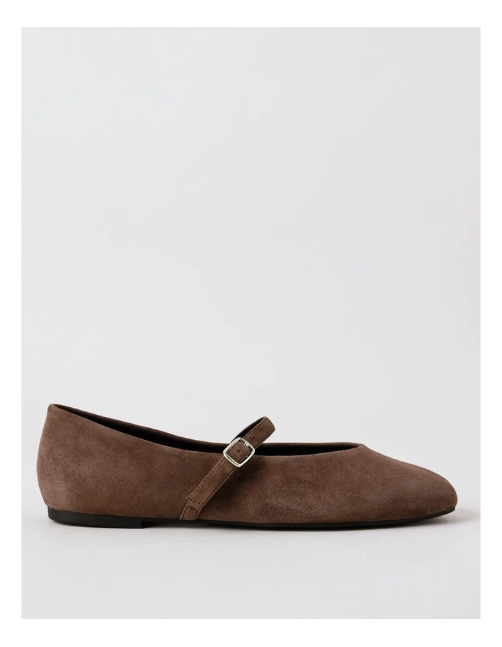Shay Flat Shoes in Chocolate Suede image 3