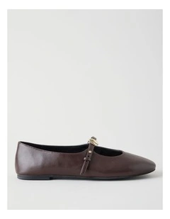 Kasey Flat Shoes in Chocolate