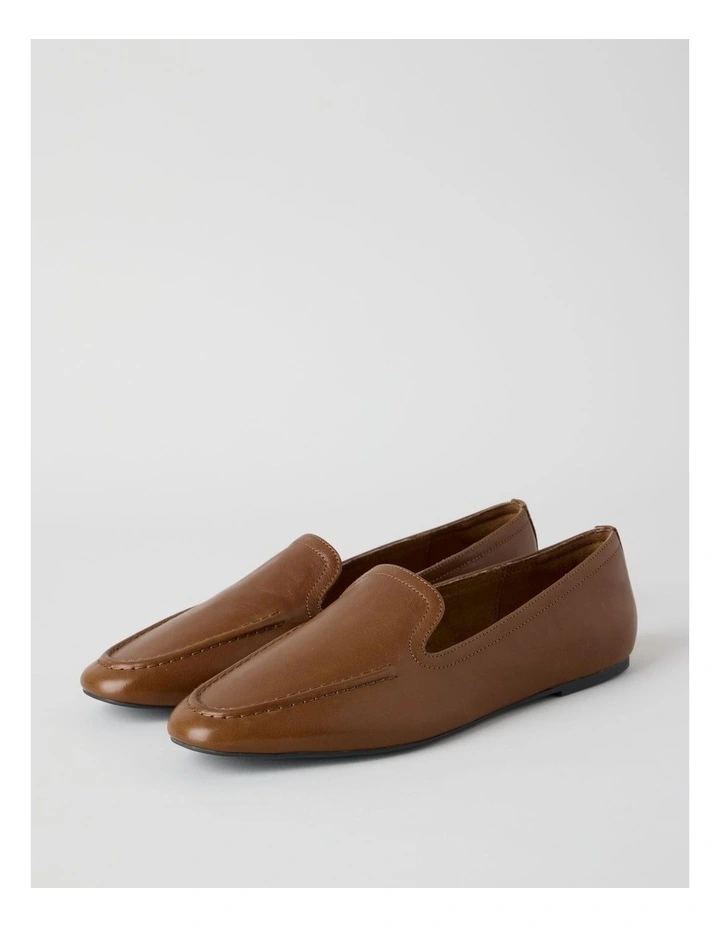 Ada Flat Shoes in Tan image 3