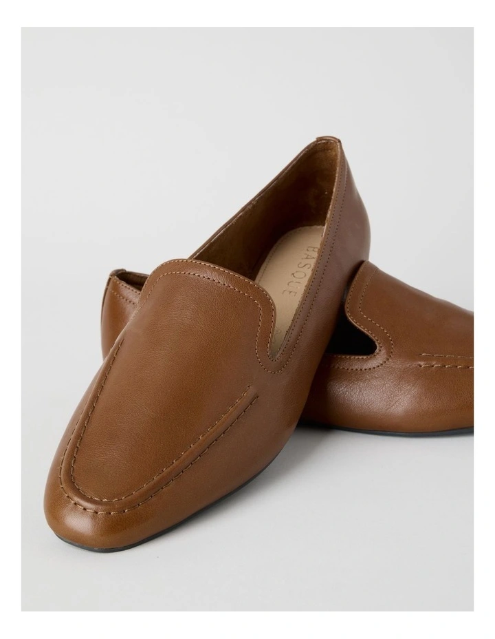 Ada Flat Shoes in Tan image 4