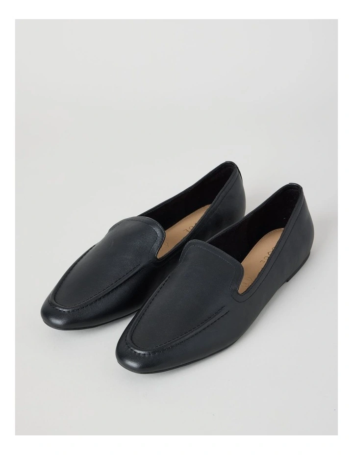 Ada Flat Shoes in Black image 4